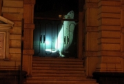 Le Rat, 2008, Opéra de Clermont-Ferrand, Lyon, Installation vidéo, Dimensions variables Muet, couleur, format 4/3 Projection vertical, avec mode auto-repeat, Durée de la boucle 30 mn