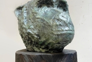 Chimpanze, 2022, Signed and dated on the side, Bronze, cedar