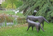 Loup et louveteau, Fondation Leonard Gianadda, Martigny, Suisse