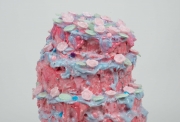 Vincent Olinet, Crème de yaourt, Polystyrène extruéd, résine polyuréthane anti UV, pâte polymère, 30 x 29 x 29 cm